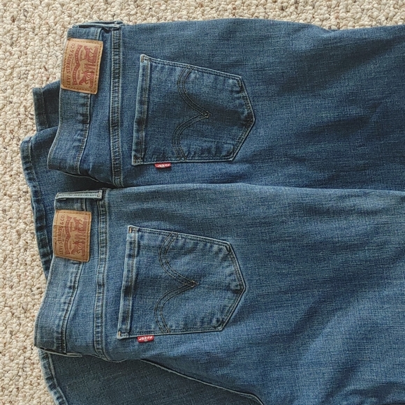 Bundle of Jeans - Picture 5 of 8